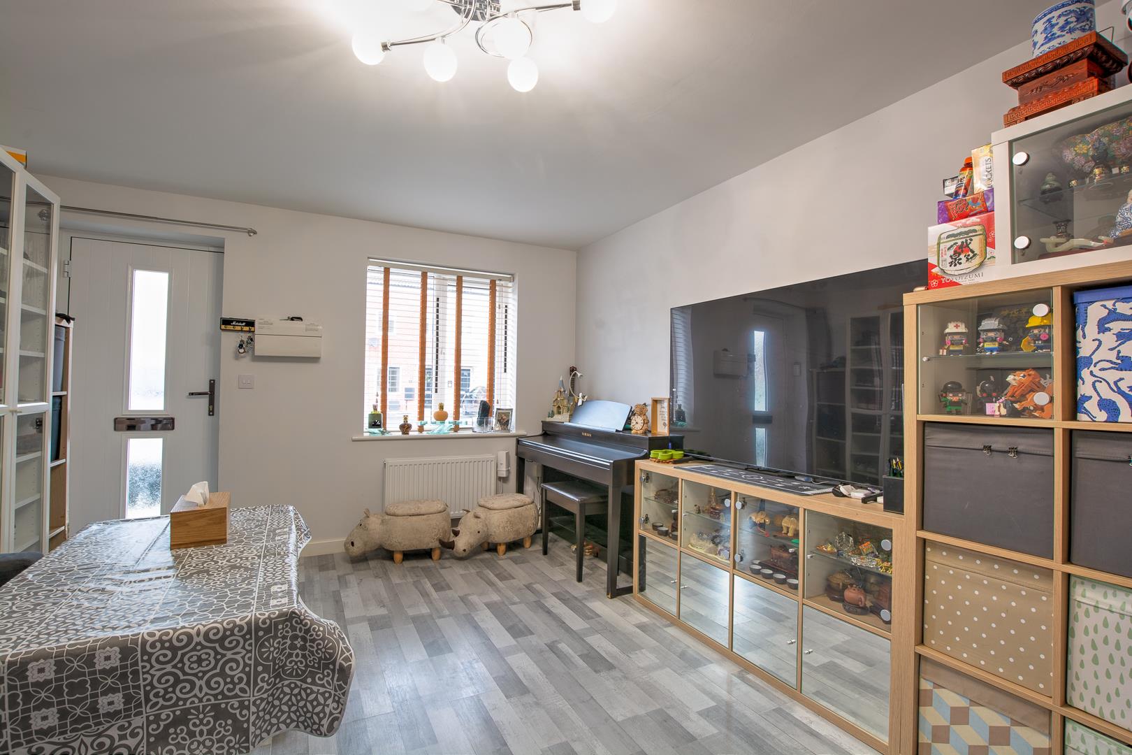 Wisteria Road, Burton Joyce, Nottingham Robert Ellis Estate Agents